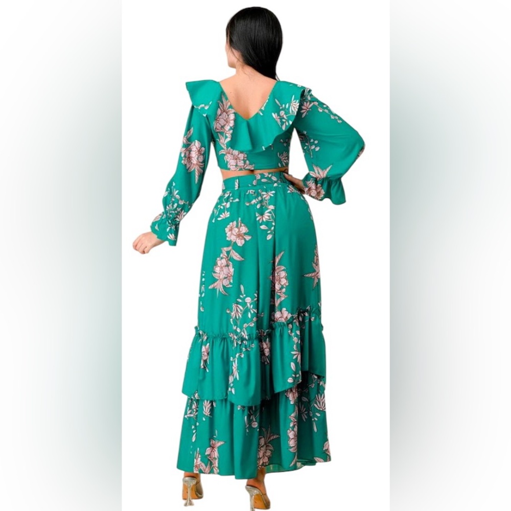 NWT Floral 3 Piece Maxi Skirt and Croptop - Picture 2 of 5